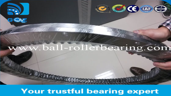 kupować Jedno rzędowe / Dwój rzędowe łożyski do obrotów SKF 31.1091. 01 rozmiar 1198x1022x56 mm produkcja online