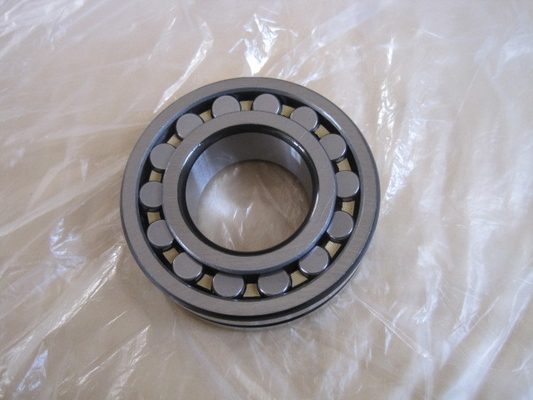 SKF 22207CA / W33 Kugłowe łożyska rolkowe z klatką stalową / mosiężną do produkcji maszyn