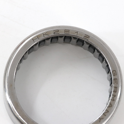 HK1516AS1 Otwarte łożyska metryczne z igłą do kubków z otworem smarowym 15x21x16mm